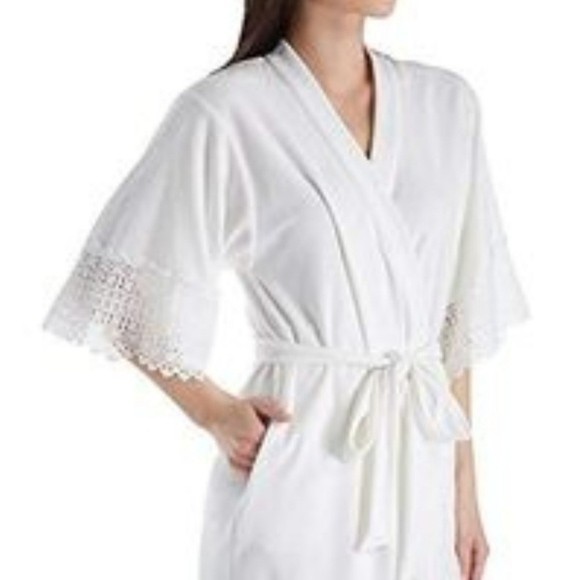 Betsey Johnson Terry Cloth Embroidered Print Crochet Trim Kimono Sleeves Robe M - Picture 3 of 13